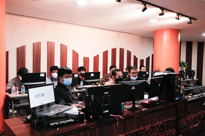 Property-Of-ILKOM-FISIP-UMJ-0008