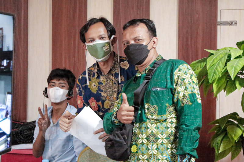 Property-Of-ILKOM-FISIP-UMJ-0060