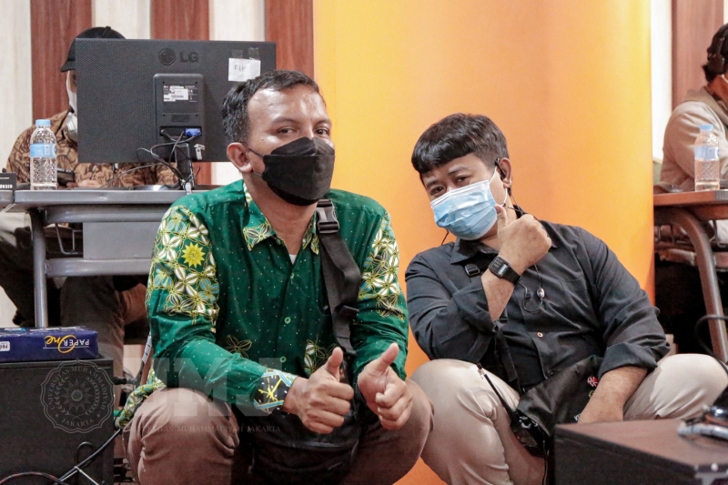 Property-Of-ILKOM-FISIP-UMJ-0066
