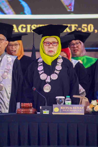 Wisuda-Mei-2025-Sesi-2_UMJ_6213