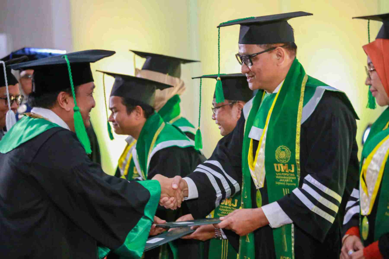Wisuda-Mei-2025-Sesi-2_UMJ_6389