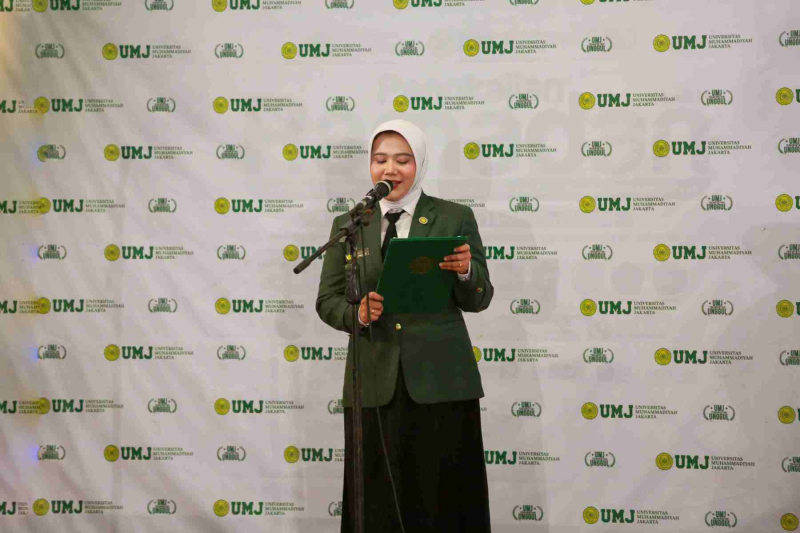Wisuda-Mei-2025-Sesi-3_UMJ_6962