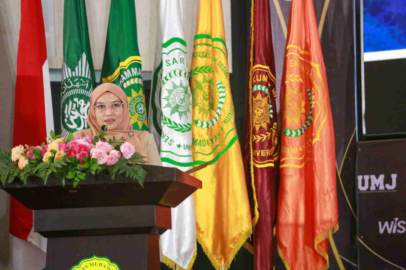 Wisuda-Mei-2025-Sesi-3_UMJ_7001