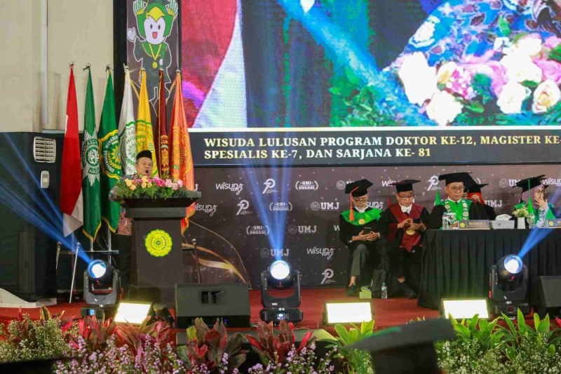 Wisuda-Mei-2025-Sesi-3_UMJ_7026
