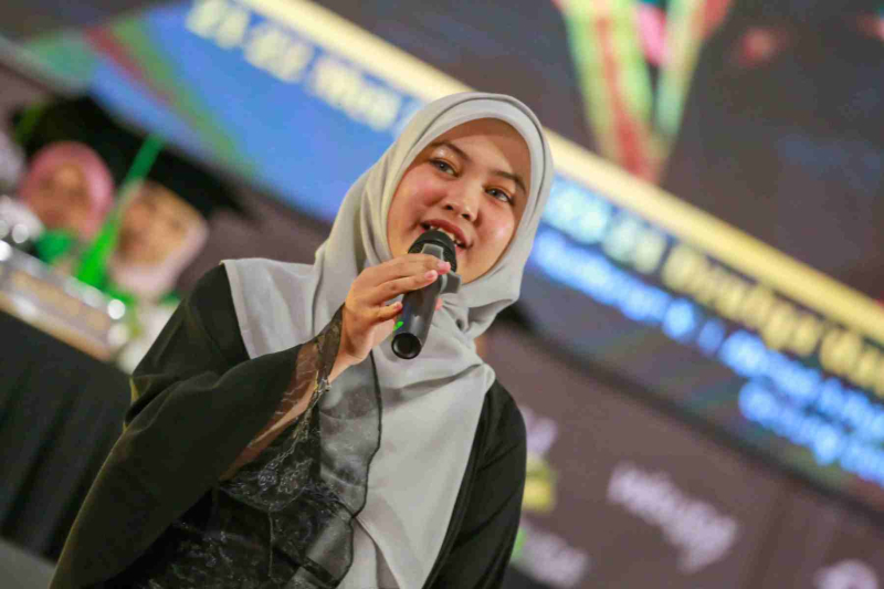Wisuda-Mei-2025-Sesi-3_UMJ_7118