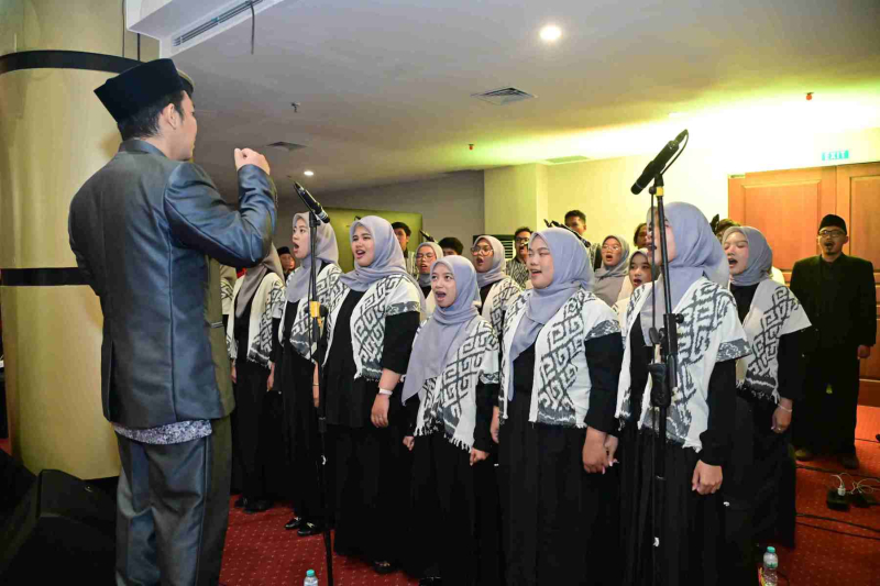Wisuda-Mei-2025-Sesi-3_YAN_5062