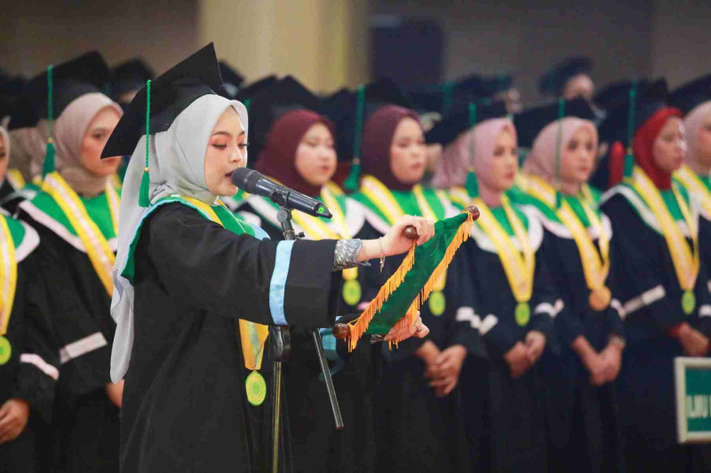 Wisuda-Mei-2025-Sesi-1_UMJ_6129