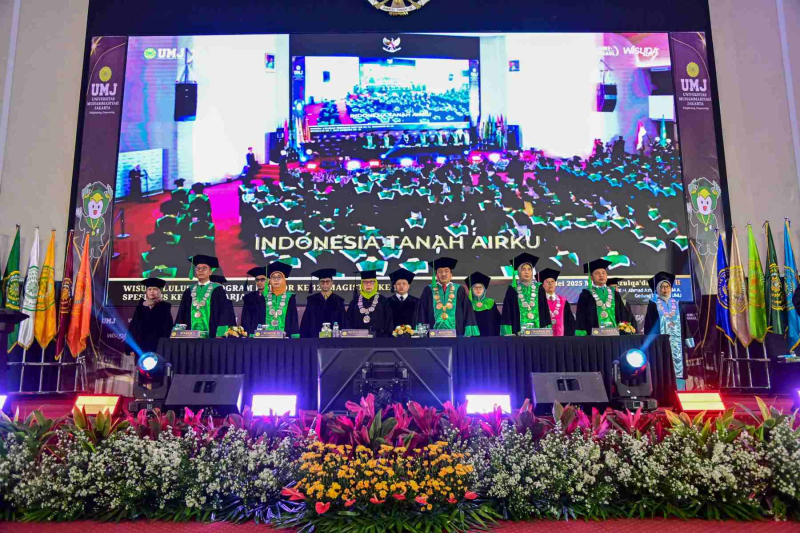 Wisuda-Mei-2025-Sesi-1_YAN_4064
