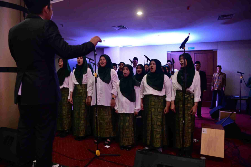 Wisuda-Mei-2025-Sesi-1_YAN_4087