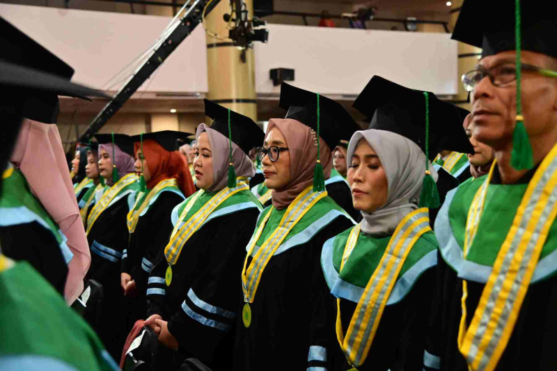 Wisuda-Mei-2025-Sesi-1_YAN_4103