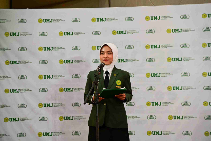 Wisuda-Mei-2025-Sesi-1_YAN_4114
