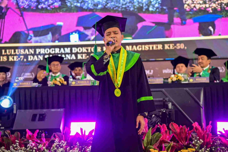 Wisuda-Mei-2025-Sesi-1_YAN_4327
