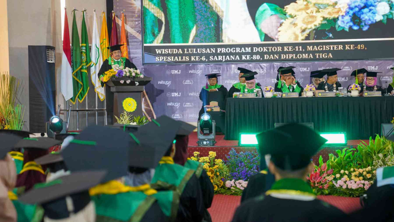 Wisuda-Oktober-2024-Sesi-1_DSC03890