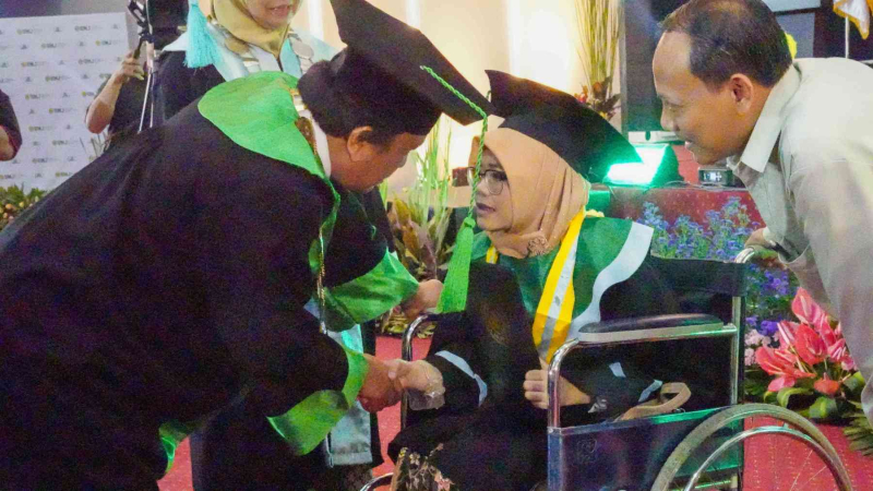 Wisuda-Oktober-2024-Sesi-1_DSC04032