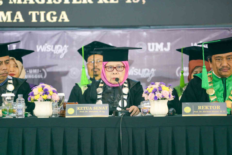 Wisuda-Oktober-2024-Sesi-1_UMJ_7464