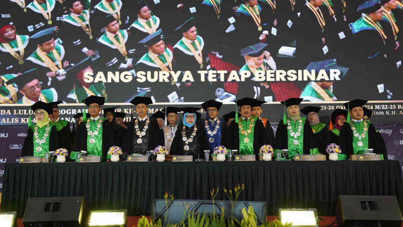 Wisuda-Oktober-2024-Sesi-2_DSC04236