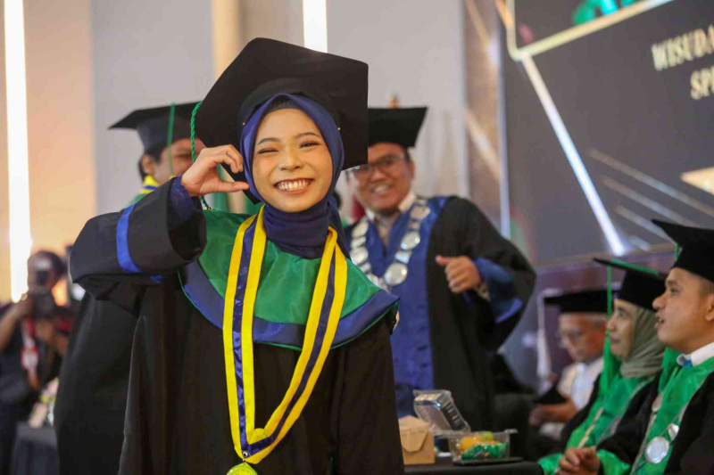 Wisuda-Oktober-2024-Sesi-2_UMJ_8054