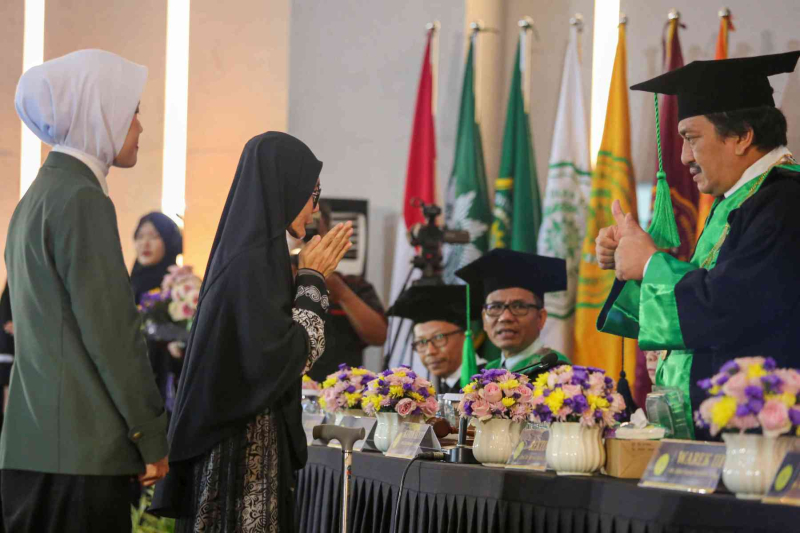 Wisuda-Oktober-2024-Sesi-2_UMJ_8146