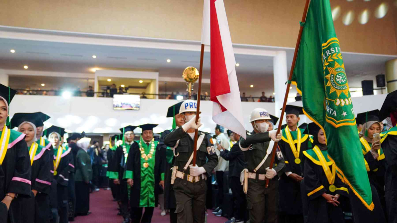 Wisuda-Oktober-2024-Sesi-3_DSC04544