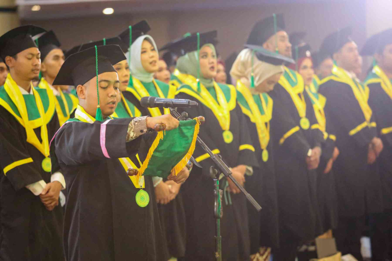 Wisuda-Oktober-2024-Sesi-3_UMJ_8879