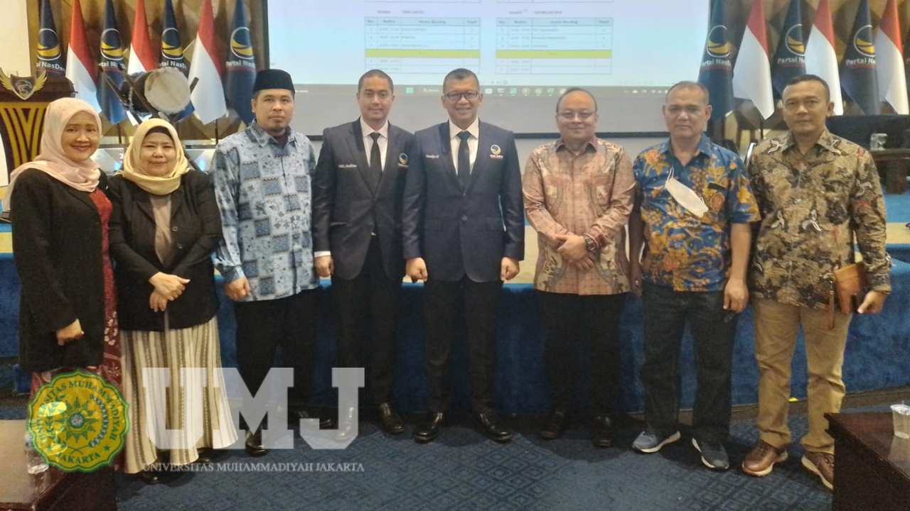 DPW Partai Nasdem DKI Jakarta dan Forsiladi poto bersama di Gedung Akademik Bela Negara, Jakarta Selatan, Sabtu (18/02/2022)