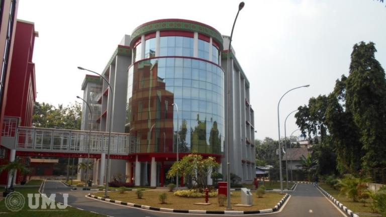 Gedung Fakultas Kedokteran dan Kesehatan FKK UMJ baru