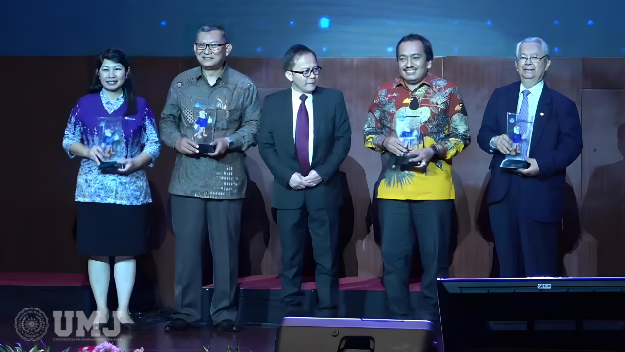 UMJ Borong Penghargaan LLDIKTI Wilayah 3