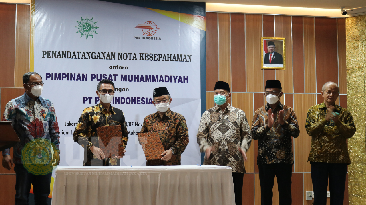 Dirut PT. POS Indonesia ke Muhammadiyah