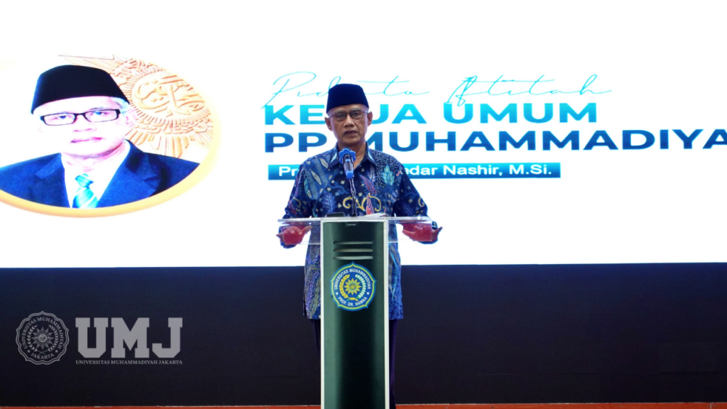 Ketua Umum PP Muhammadiyah Prof. Haedar Nasir, M.Si saat menyampaikan Pidato Iftitah di Aula K.H Ahmad Dahlan FKIP UHAMKA, Jum'at (31/03/2023).