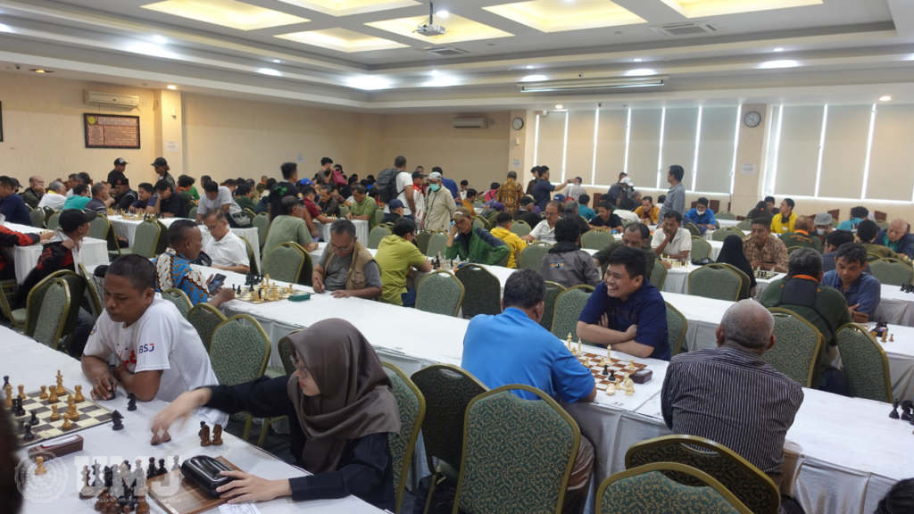Turnamen Catur Piala Rektor UMJ
