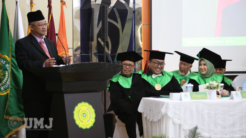 Abdul Mu'ti dalam Pengukuhan GB UMJ