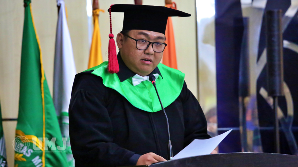 Prof Ibnu sina dalam pengukuhan guru besar umj