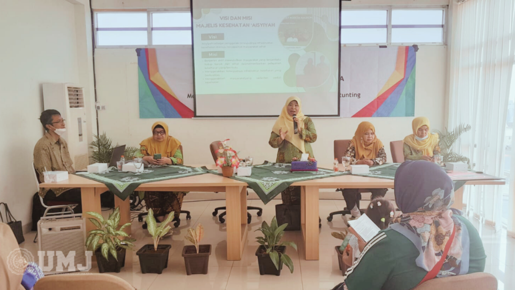 Majelis Kesehatan PWA DKI Jakarta memberikan Sosialisasi dan Edukasi Mencetak Generasi Emas dengan Penurunan Angka Stunting bagi kader dan masyarakat di Kelurahan Kramat, Jakarta Pusat, Kamis (14/09/2023).