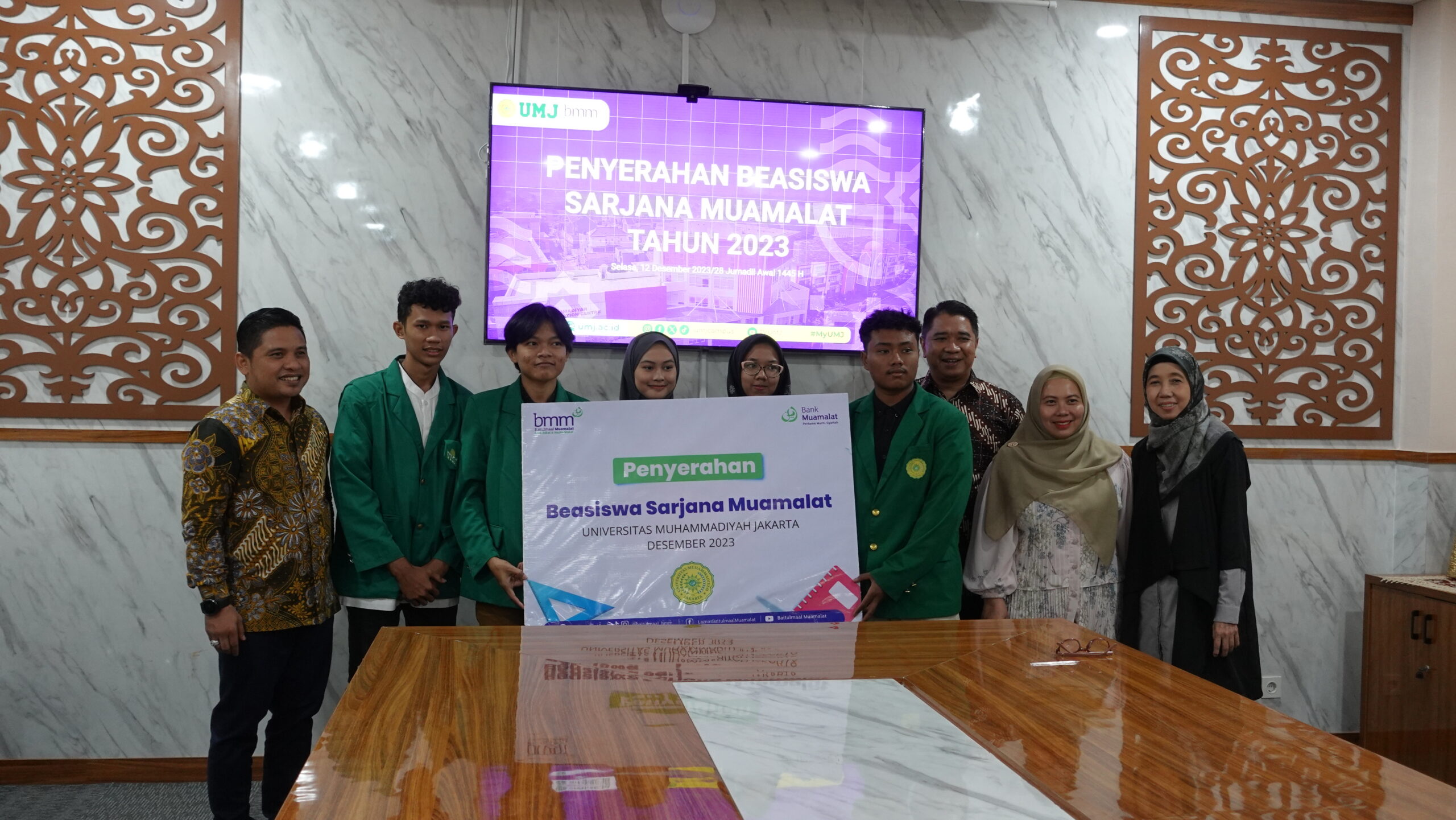 Lima Mahasiswa UMJ Terima Beasiswa Sarjana Muamalat 2023