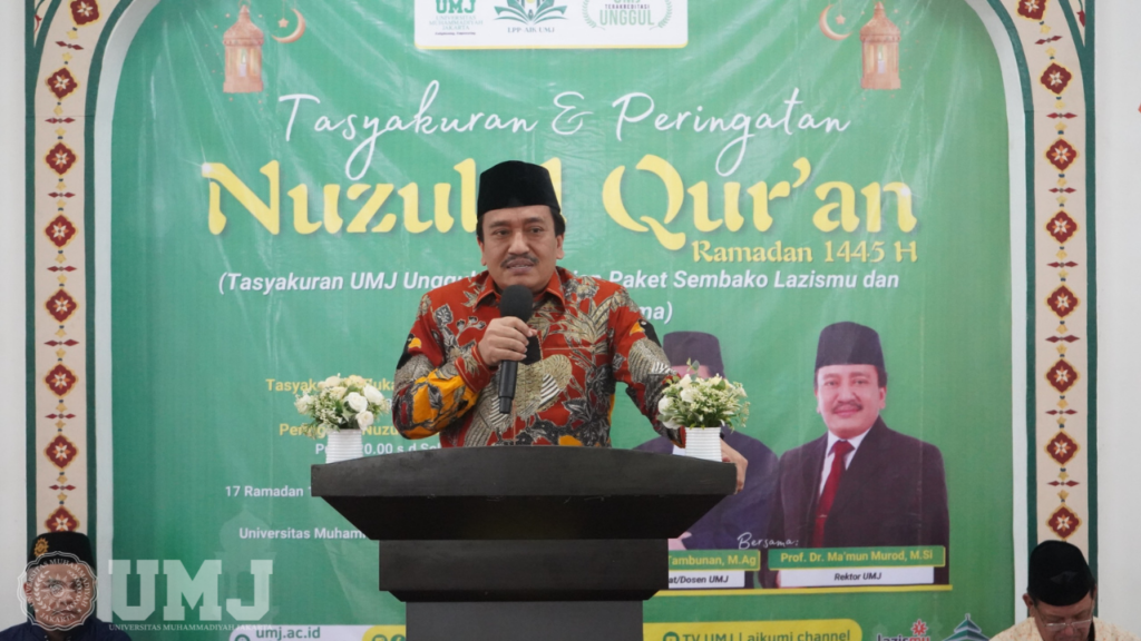 Rektor Universitas Muhammadiyah Jakarta (UMJ) Prof. Dr. Ma'mun Murod., M.Si., saat menyampaikan tausyiyah pada Tasyakuran Akreditasi Unggul di Masjid At-Taqwa UMJ, Rabu (27/03/24). (KSU/Foto: Haekal Fahmi)