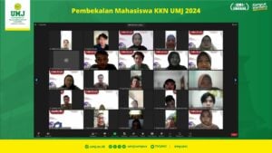 Mahasiswa mengikuti Pembekalan KKN UMJ 2024 secara daring, Kamis (18/07/2024).
