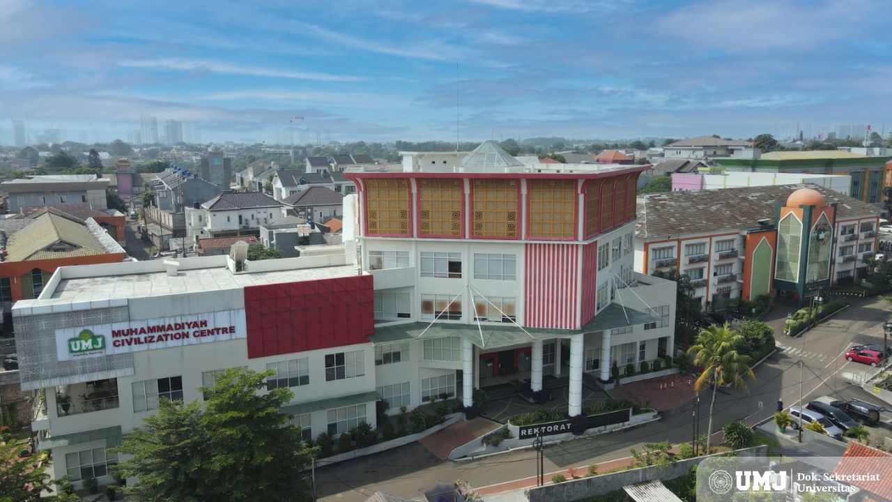 Gedung Muhammadiyah Civilization Centre Universitas Muhammadiyah Jakarta. (Foto : KSU UMJ)