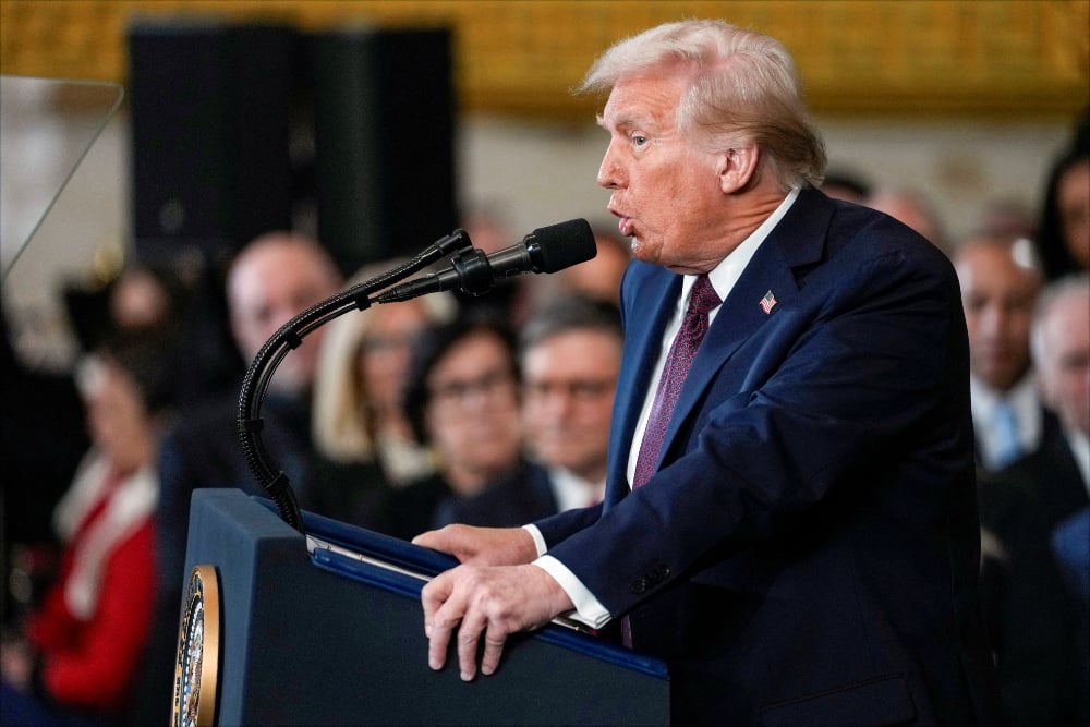 Presiden AS Donald Trump berpidato setelah pelantikan dan pengambilan sumpah jabatan sebagai Presiden ke-47 AS di US Capitol, Washington, Amerika Serikat (Foto : Pool via Reuters-Julia Demaree Nikhinson)