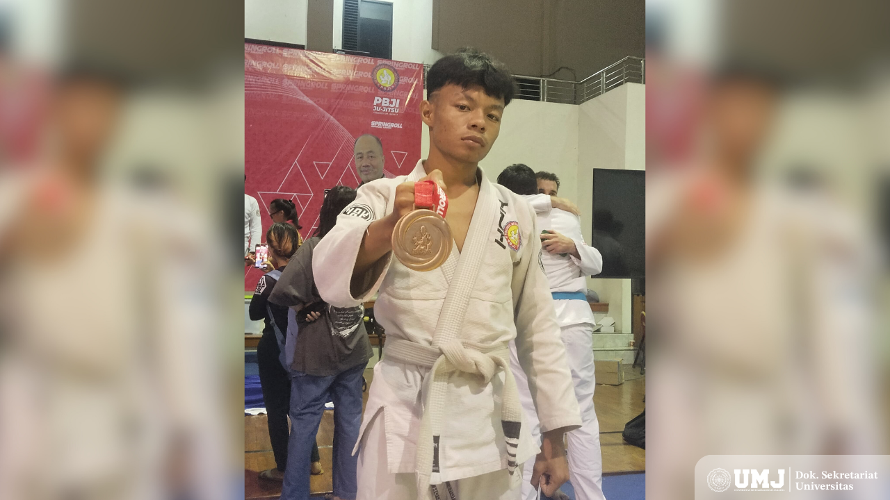 Rafi Syanover Zubir meraih medali perunggu pada ajang Jakarta Jiu-Jitsu Open 2025 di Gor Judo Kelapa Gading Jakarta Utara, Minggu (23/02/25). (Foto: Dok. Pribadi)
