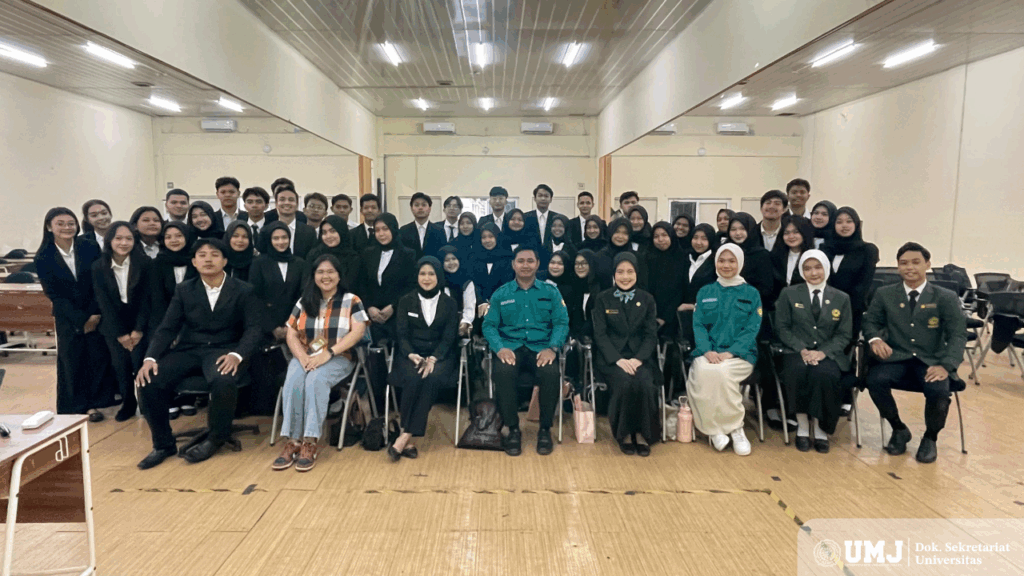 KPM UMJ dan KPM UPer foto bersama usai kegiatan diskusi bertema bertema Grooming and Beauty di Universitas Pertamina, Sabtu (17/05/2025). (Foto: Dok. Pribadi)