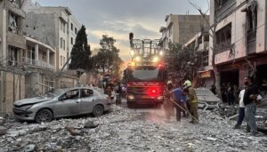 perang antar negara Israel dan Iran picu perang dunia III (foto diambil dari https://international.sindonews.com/read/1579873/43/pecah-perang-iran-vs-israel-picu-perang-dunia-iii-1749827164)