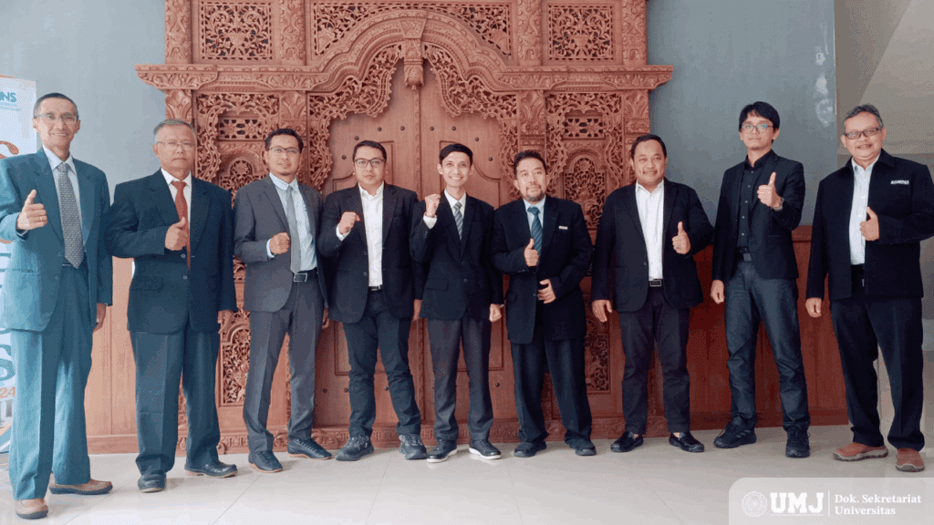 Teliti Koneksi Politik dan Risiko Jatuhnya Harga Saham, Dosen FEB UMJ Raih Gelar Doktor
