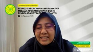 Wati Jumaiyah pada acara Seminar Nasional Program Studi Spesialis Keperawatan Medikal Bedah Fakultas Ilmu Keperawatan Universitas Muhammadiyah Jakarta pada 16 Agustus 2025. (foto: KSU/ Dok. pribadi)