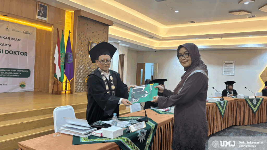 Teliti Kepemimpinan Transformasional, SPs UMJ Luluskan Doktor ke-86