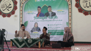 Kegiatan Halaqah Tarjih dengan tema “Al-Qur’an sebagai Pedoman Hidup Muhammadiyah” di Masjid At-Taqwa UMJ, Jumat (29/08/2025). (Foto : KSU/ Fahri)